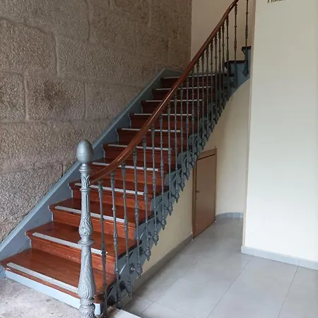 Agradable Casa Con Patio, A 10 Minutos De La Playa * Vigo