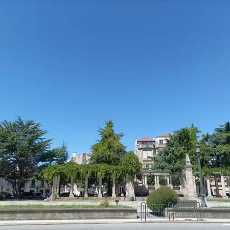 Feriehus Agradable Casa Con Patio, A 10 Minutos De La Playa Vigo